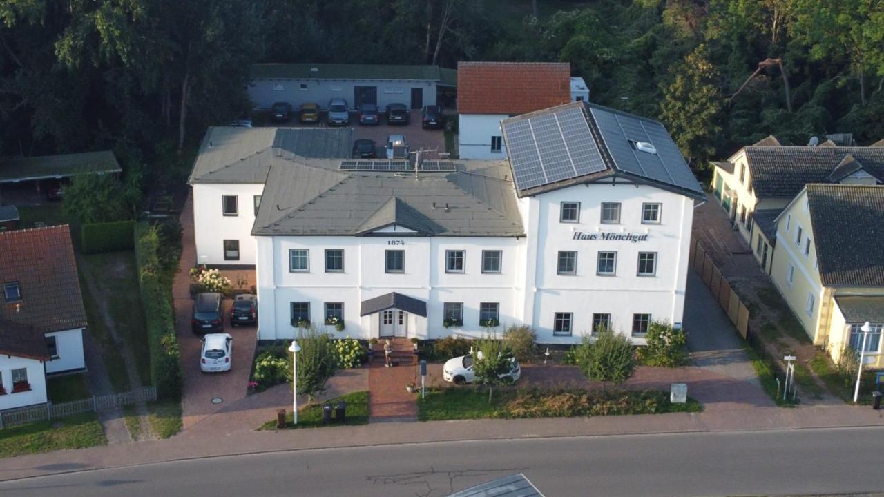 Hotel Haus Moenchgut 티소브 외부 사진