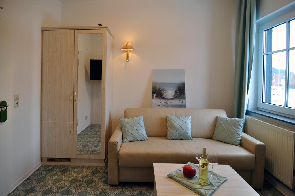 Hotel Haus Moenchgut 티소브 외부 사진